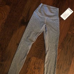 Lululemon Align Pant 28” Grey camo